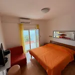 Klara Apartmán Podaca