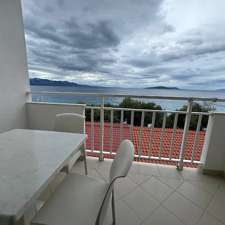 Klara شقة بوداكا